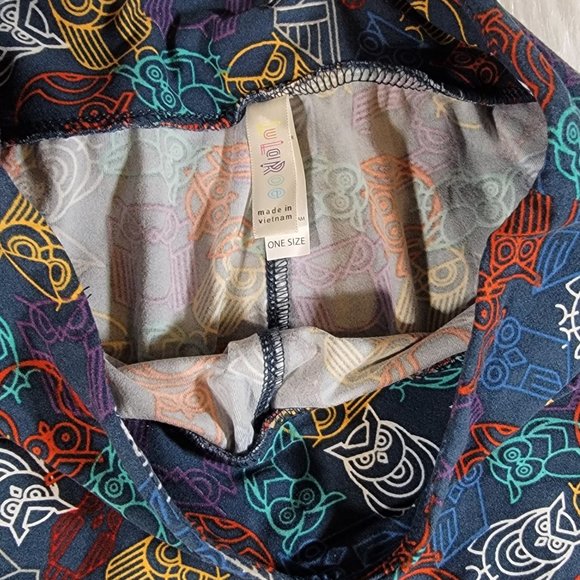 LuLaRoe OS Leggings - Blue with Owls - Picture 2 of 2